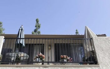 1050 E Imperial Hwy in Placentia, CA - Building Photo - Building Photo