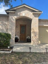 24303 Grace Park in San Antonio, TX - Foto de edificio - Building Photo