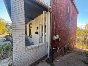 2306 Milligan Ave in Pittsburgh, PA - Building Photo - Building Photo