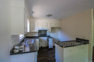 910 Sea Gull Dr in Mount Pleasant, SC - Building Photo - Building Photo