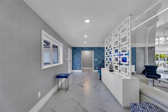 2720 NE 7th St in Pompano Beach, FL - Building Photo - Building Photo