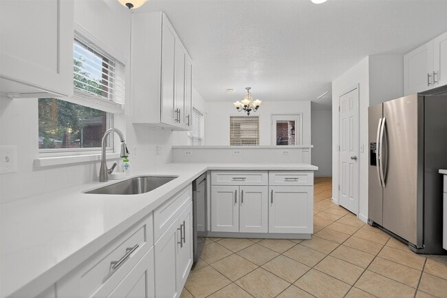 17627 S Summit Canyon Dr