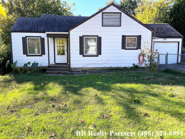 property at 4338 E 4th Pl
