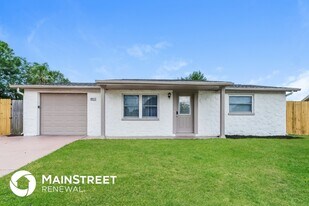 9211 Chatam Ln in Port Richey, FL - Building Photo