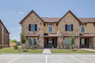The Barracks Townhomes in College Station, TX - Building Photo
