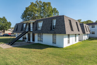 The Luxe in Jacksonville, AR - Building Photo - Building Photo