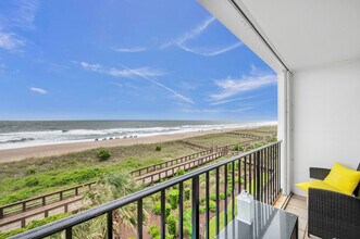 222 Carolina Beach Ave N, Unit 314 in Carolina Beach, NC - Building Photo - Building Photo