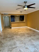 1400 NE 191st St in Miami, FL - Building Photo - Building Photo