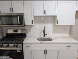 1261 CHASE in Camden, NJ - Building Photo