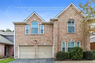 18786 Vista Del Sol in Dallas, TX - Building Photo