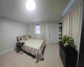 316 SW 9th St in Fort Lauderdale, FL - Foto de edificio - Building Photo