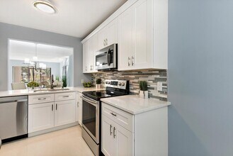 10204 Mangrove Dr in Boynton Beach, FL - Building Photo - Building Photo