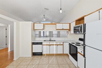 844 Delfino Pl in Lake Mary, FL - Building Photo - Building Photo