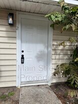 7002 Lanier Dr in Pensacola, FL - Building Photo