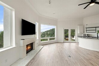 5312 Scenic View Dr in Austin, TX - Building Photo - Building Photo