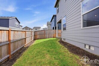 2030 NW 14th St in Battle Ground, WA - Building Photo - Building Photo