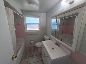 7317 Star Dust Dr in Port Richey, FL - Building Photo - Building Photo