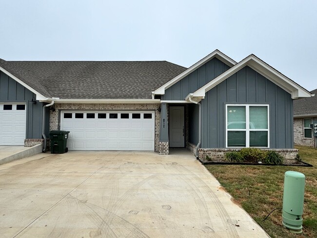 Aria Village in Whitehouse, TX - Building Photo - Interior Photo