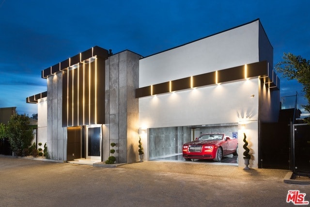 1623 Viewmont Dr in Los Angeles, CA - Foto de edificio - Building Photo