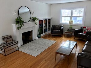 8307 Greenwood Ave in Munster, IN - Building Photo - Building Photo