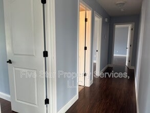 1203 Hawthorn Ct in Chatham, IL - Building Photo - Building Photo