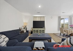 8418 Creede St in Bakersfield, CA - Building Photo - Building Photo