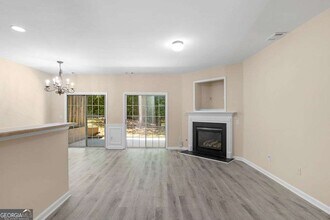 2757 Keystone Ave in Lithonia, GA - Foto de edificio - Building Photo