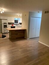 1914 Remington Rd, Unit 1912 Remington rd in Rockford, IL - Building Photo - Building Photo