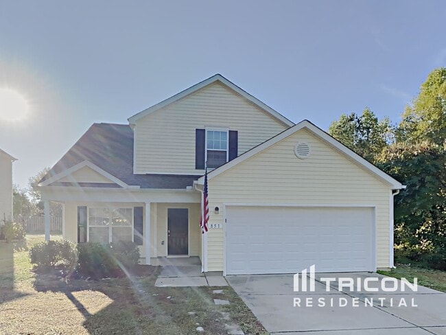 851 Red Oak Tree Dr in Fuquay Varina, NC - Building Photo - Building Photo