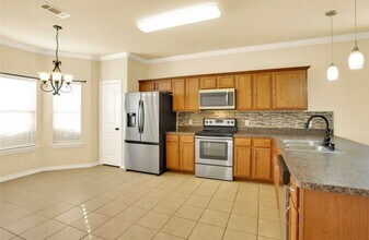 4813 Pinnacle Pl in Denison, TX - Building Photo - Building Photo