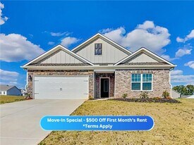 1247 Fendt Dr in Locust Grove, GA - Building Photo