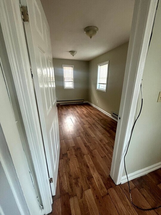 66 Hillberg Ave in Brockton, MA - Building Photo