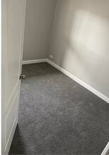 5529 W Monroe St, Unit 2 in Chicago, IL - Building Photo - Building Photo