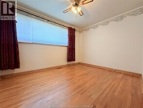 3610 Roxborough Blvd in Windsor, ON - Building Photo - Building Photo