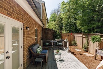 170 Elliot Cir in Watkinsville, GA - Building Photo - Building Photo