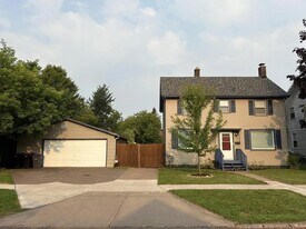 1905 Baxter Ave in Superior, WI - Building Photo