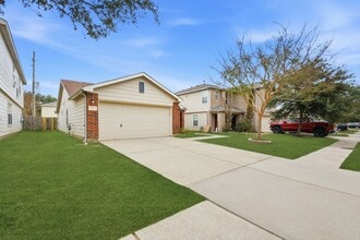 3023 Legends York Dr in Spring, TX - Building Photo - Building Photo