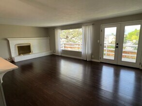 1314 Red Apple Rd in Wenatchee, WA - Foto de edificio - Building Photo