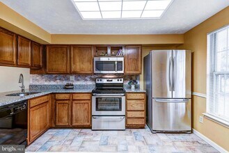 1106 Patriot Ln in Bowie, MD - Building Photo - Building Photo