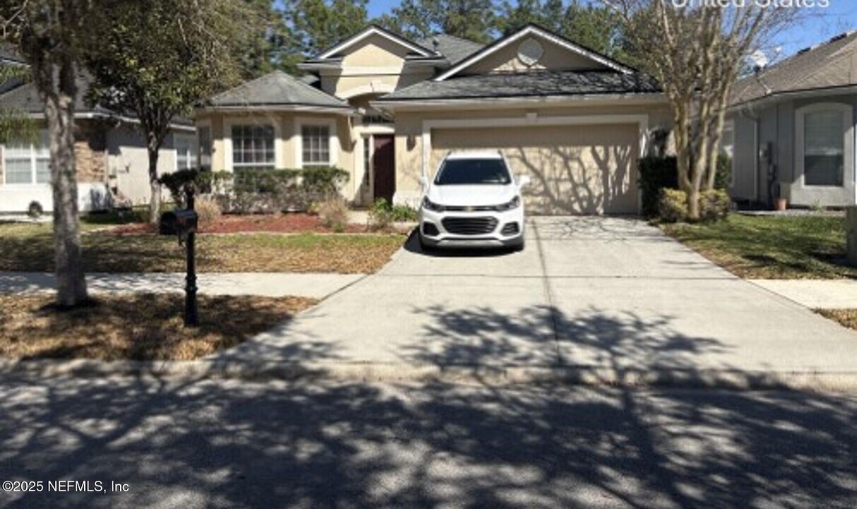 14733 Bulow Creek Dr in Jacksonville, FL - Building Photo