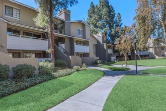 StoneCreek Apartment Homes in Valencia, CA - Building Photo - Building Photo