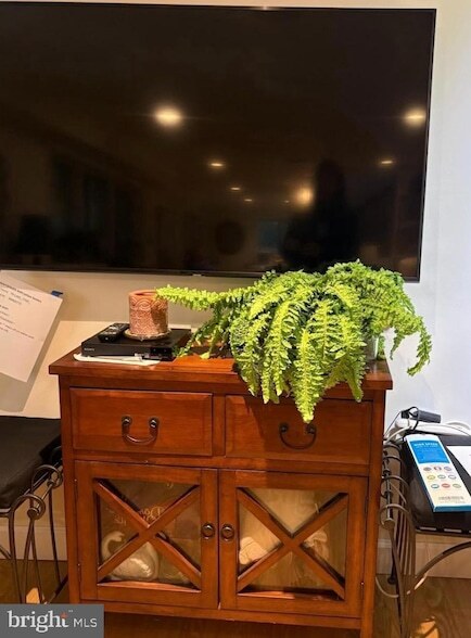 2313 N Tracy St in Alexandria, VA - Foto de edificio - Building Photo