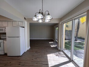 608 SW 1st St in Boynton Beach, FL - Building Photo - Building Photo