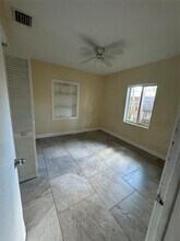 212 SW 13th St in Dania Beach, FL - Building Photo - Building Photo