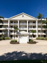6205 Balboa Cir in Boca Raton, FL - Building Photo