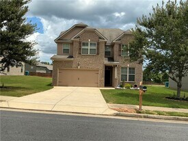 1205 Pebble Rock Rd in Hampton, GA - Building Photo