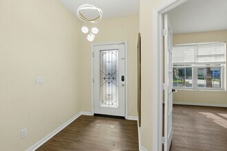 1497 Pine Marsh Loop in St. Cloud, FL - Foto de edificio - Building Photo