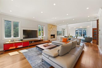 2 Hudson St in Hastings On Hudson, NY - Building Photo - Building Photo