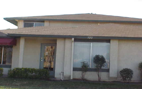 Mountain Crest Apartments in Redlands, CA - Foto de edificio