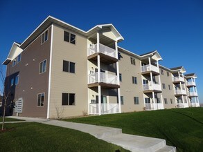 VUE 28 in Williston, ND - Building Photo - Building Photo